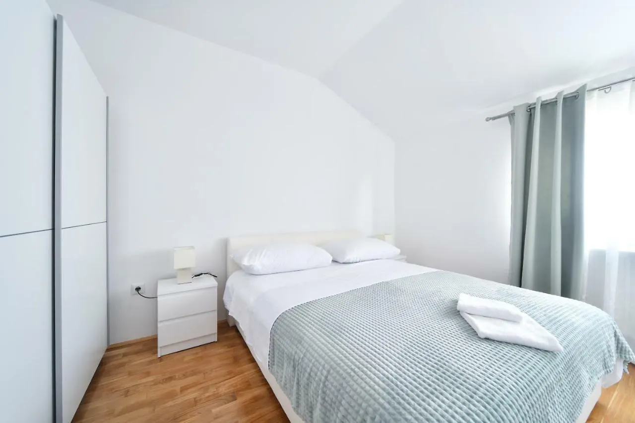 Apartman Novokmet-Crno クロアチア